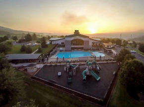 Mountainside Villas at Massanutten by TripForth, Mcgaheysville